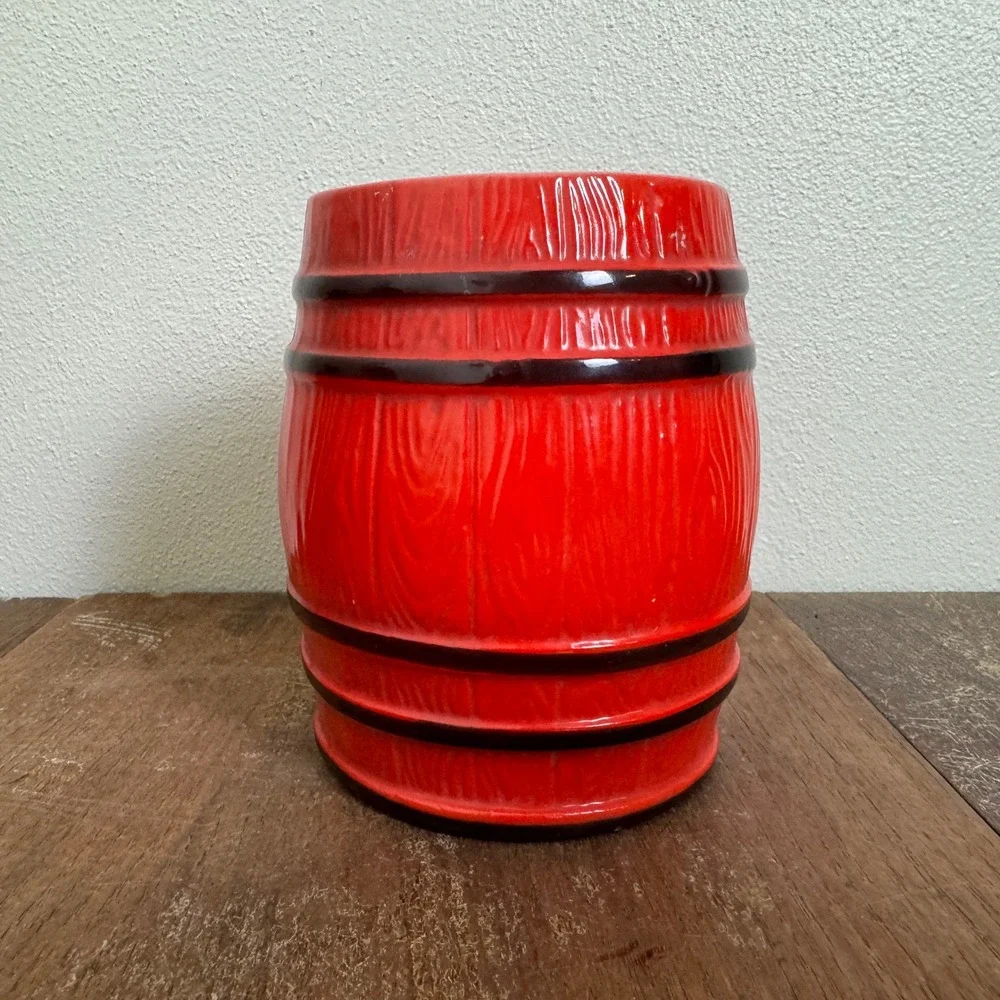 Old McDonald Farm Red Barrel‎ Jar Canister 4.75 inches REPLACEMENT - NO LID
